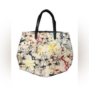 ‼️SALE‼️ Floral Printed Tote Bag